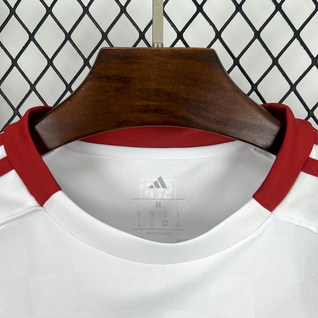 Benfica Titular 25-26