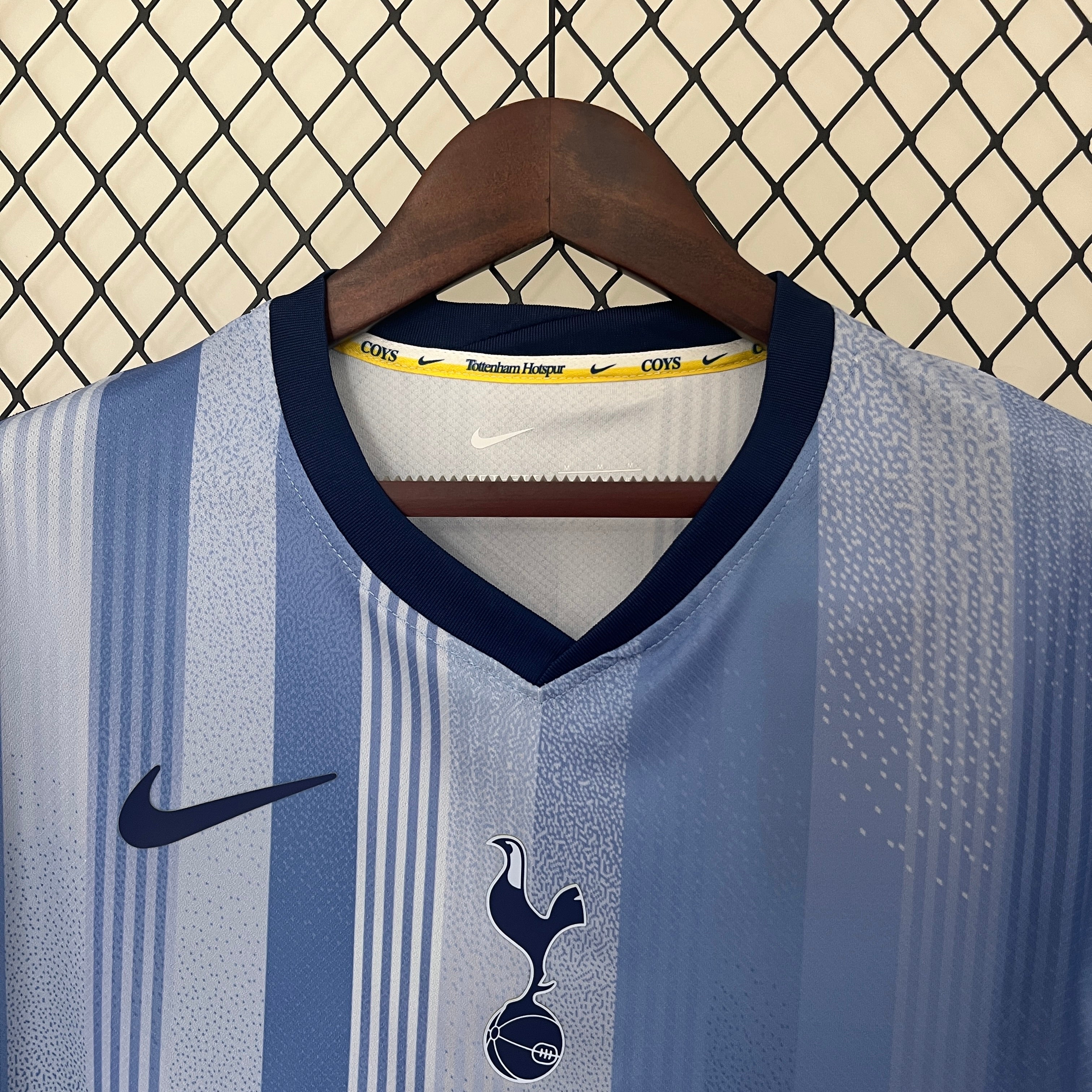 Tottenham Reserva 24-25