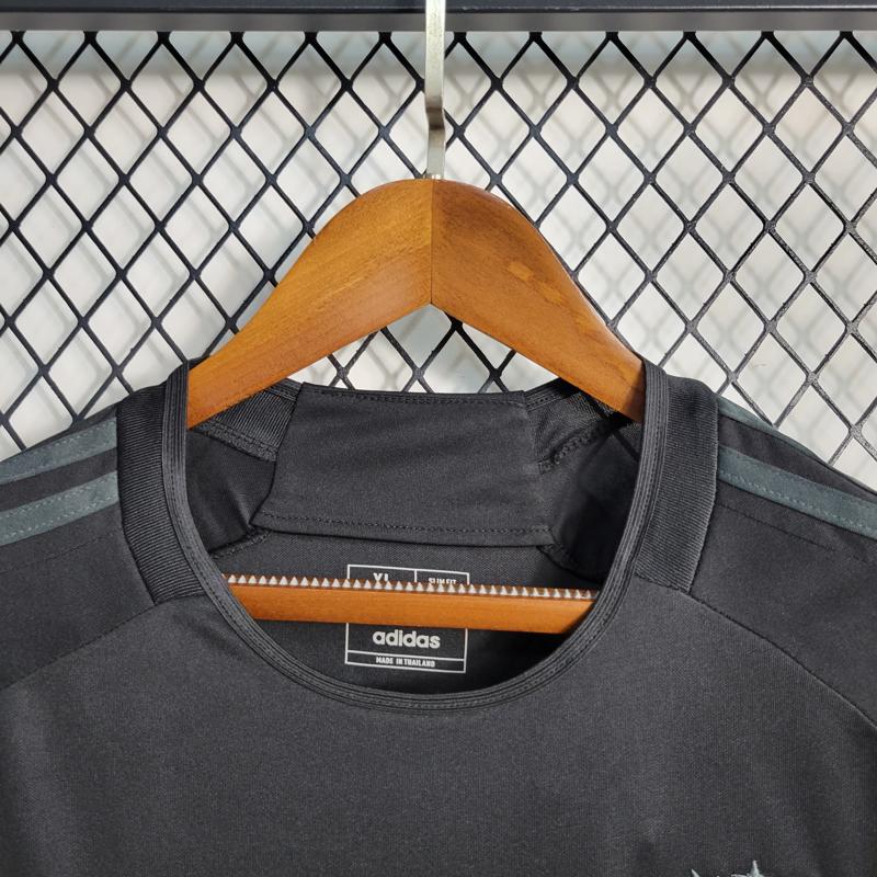 Bayer de Munique Edição Especial 23-24